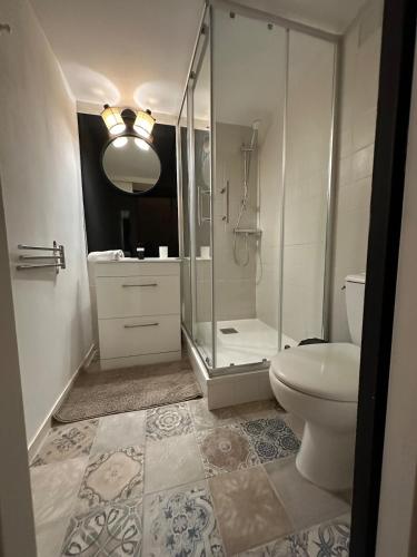 Photo de la galerie de l'établissement Cosy studio en face de la gare SNCF, à Grenoble