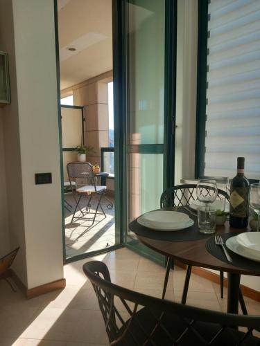 Χώρος καθιστικού στο Bilocale con Terrazzo e BOX AUTO su Richiesta