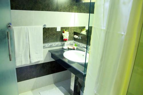 Et badeværelse på Hotel One Abbottabad