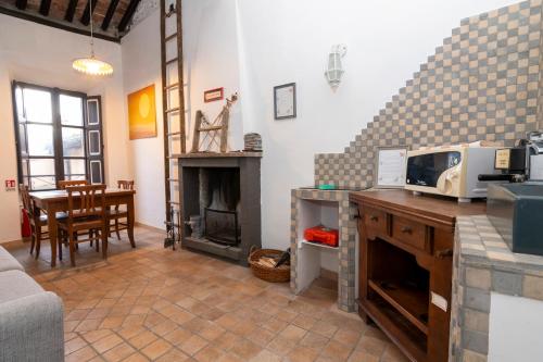 Nhà bếp/bếp nhỏ tại Centralissima Maison di San Francesco, unica e accogliente!