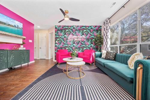 The Pink Flamingo photo 11