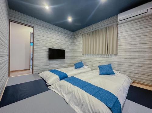 Ein Bett oder Betten in einem Zimmer der Unterkunft 花溪居 梦