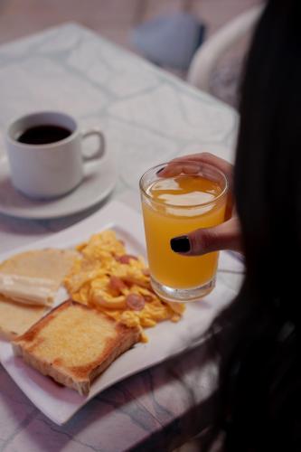 Еда / где поесть недалеко от отеля