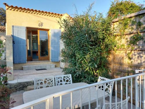 Gîte 2 à 4 personnes la capitelle à VERS Pont du Gard