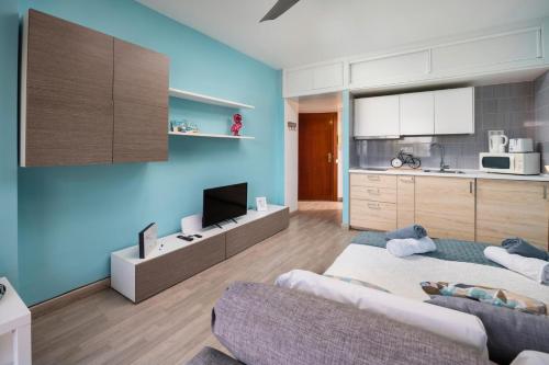Casa Isabella -Sunny Studio PUERTO MARINA - By Budha Apartments