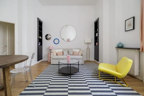 Perretti - Spacious Flat 2BDR Paris Neuilly