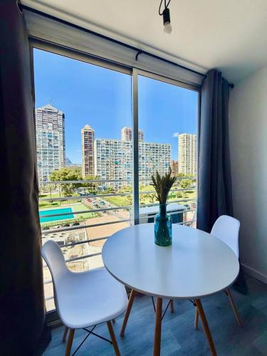 Cozy Apartment with Sea and Mountain Views in Benidorm