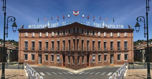 Gallery image of Hôtel Le pont Napoléon in La Celle-sous-Gouzon