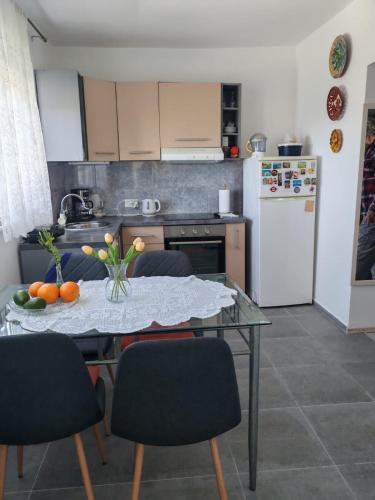 Apartment Lemo