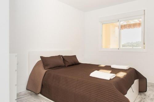 Modern & Bright family apartment, Torrequebrada