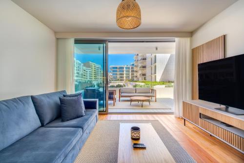 Bayline Condominium - Heated indoor Swimming pool - SPA - By Bedzy