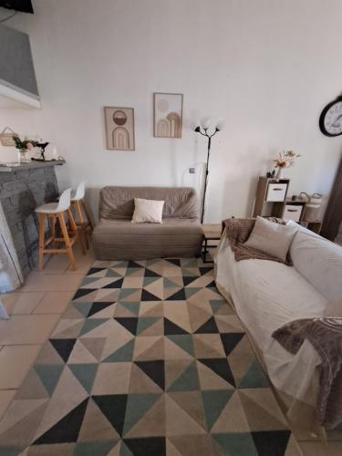 Photo de la galerie de l'établissement Studio cosy avec jardin, à Jonquières