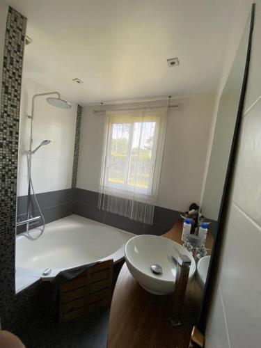 Salle de bains dans l'établissement Havre de paix à 2kms de la plage