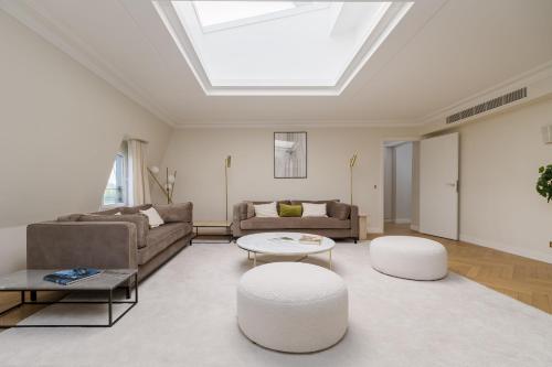 Luxury apartments - Avenue Montaigne photo 48