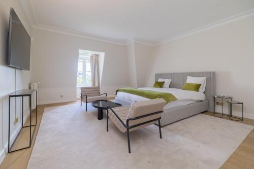 Luxury apartments - Avenue Montaigne photo 37