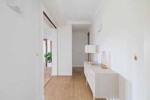 Luxury apartments - Avenue Montaigne photo 108