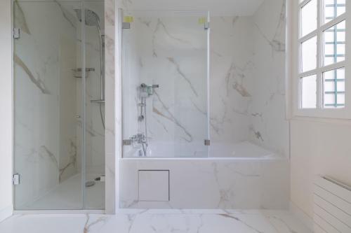 Luxury apartments - Avenue Montaigne photo 109