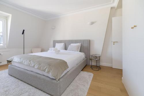 Luxury apartments - Avenue Montaigne photo 119