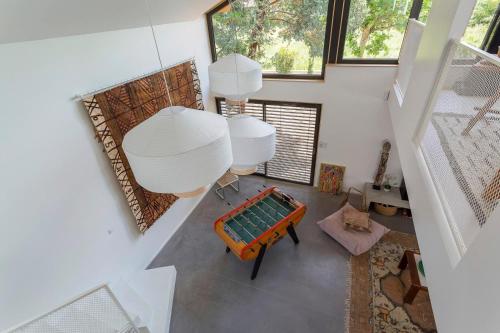Posezení v ubytování Maison Lyon Ecully piscine climatisation de 250 M2