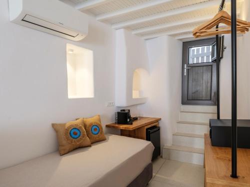 Ruang duduk di Alana Mykonos