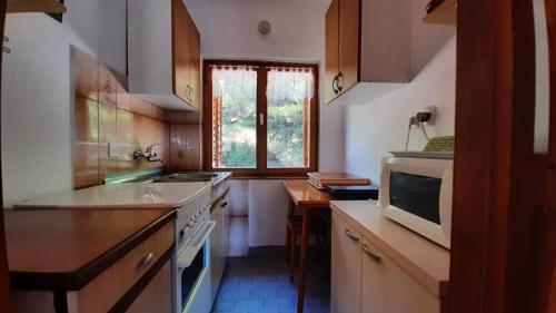 Η κουζίνα ή μικρή κουζίνα στο Apartman Miljenko TERASEA