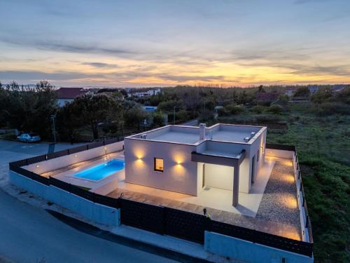 NEW! Holiday Home Nina with pool - TA Leut Agency