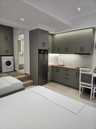 Aila Apartment