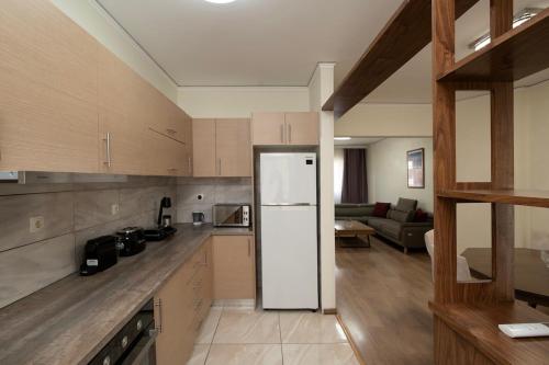 FilOikos 130sqm Athenian Retreat Sleeps up to 8 with Huge Terrace