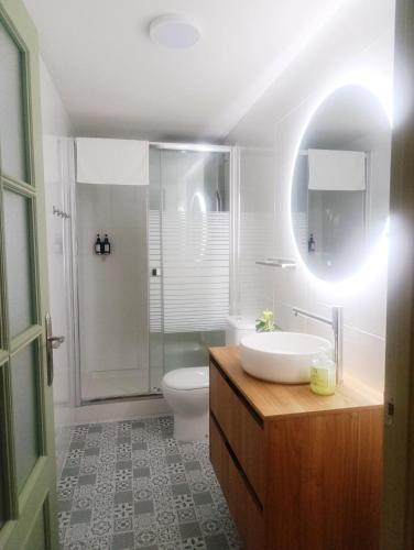 Un baño de Ananda Gredos Suite