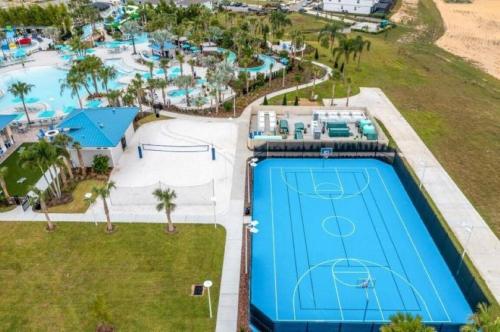 4150 Windsor Island 14 guests brand new near club photo 89