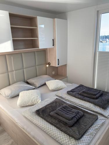 Novigrad Sea-House Heroina - Hausboot