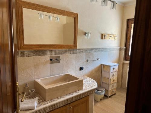 Koupelna v ubytování Casa Casteddina