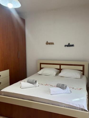 Postel nebo postele na pokoji v ubytování Silent Apartment