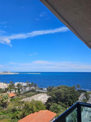 Mar Azul Apartment with sea view