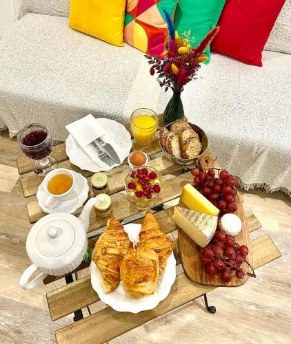 Photo de la galerie de l'établissement Amélie Poulain studio in heart of Montmartre, à Paris