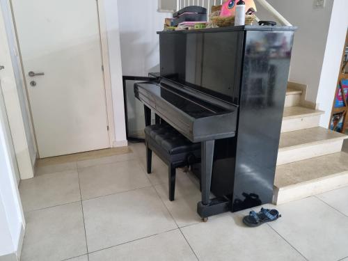 Gambar di galeri bagi כמו וילה במרכז השרון di Ramat Hadar
