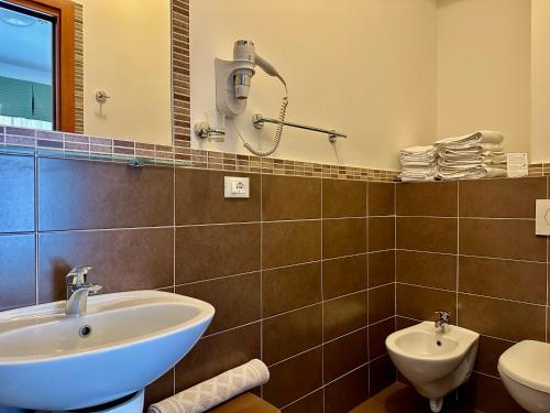 Un baño de Hotel Soleado