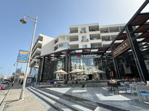 La Prestigia luxury Apartments by Peaks