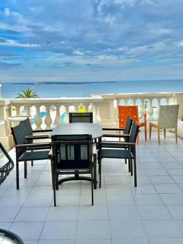 Sisley 068 - F2 et magnifique vue mer