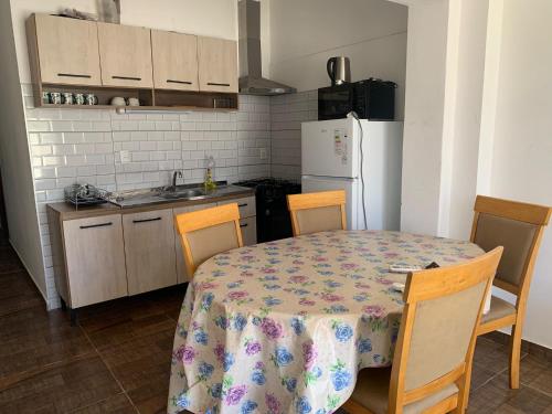 Dapur atau dapur kecil di Apto