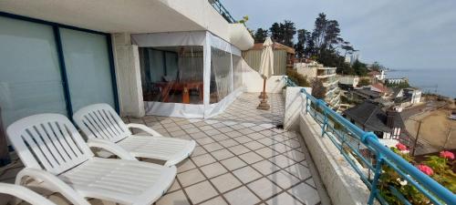 Balkón nebo terasa v ubytování Amplia terraza en primera linea, Playa Amarilla