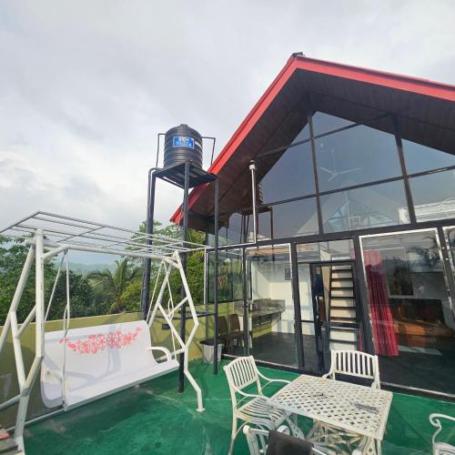 Bazén v ubytování Ellakanda Nature Villa nebo v jeho okolí