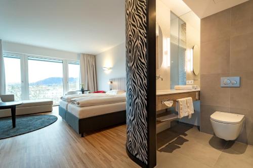 Koupelna v ubytování Amadeo Hotel Schaffenrath