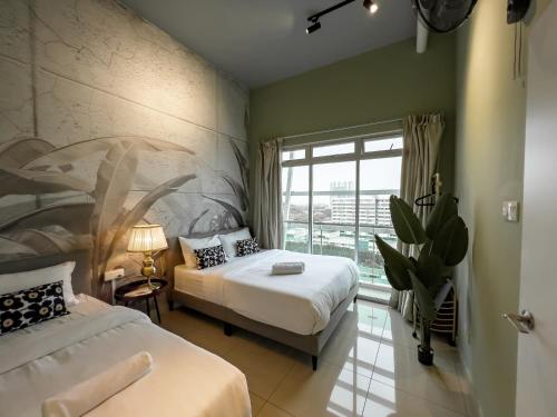 Katil atau katil-katil dalam bilik di Cozy Modern Home Mount Austin JB Miko Homestay