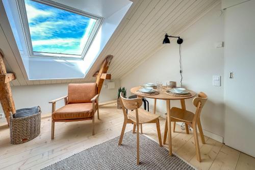 Posezení v ubytování Villa Magnus Studio Apartment in Hanko