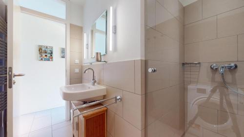 Bilik mandi di Haus NordSüd