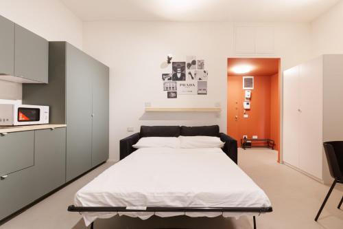 GuestHost - Cozy Studio Apartment Tortona Milan