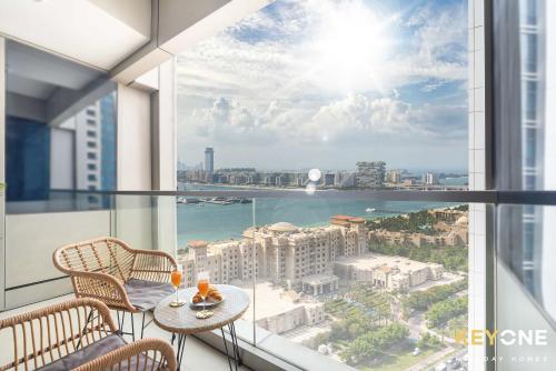 Fascinating Ocean Views in a One Bedroom