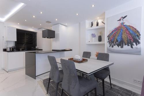 Appartement Croisette – Face Martinez, Plage & Aperçu Mer