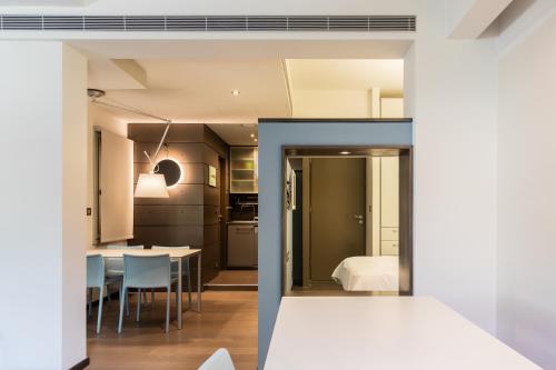 Plaka Stylish 1 Bed Apartment on Cathedral Sq - CM1